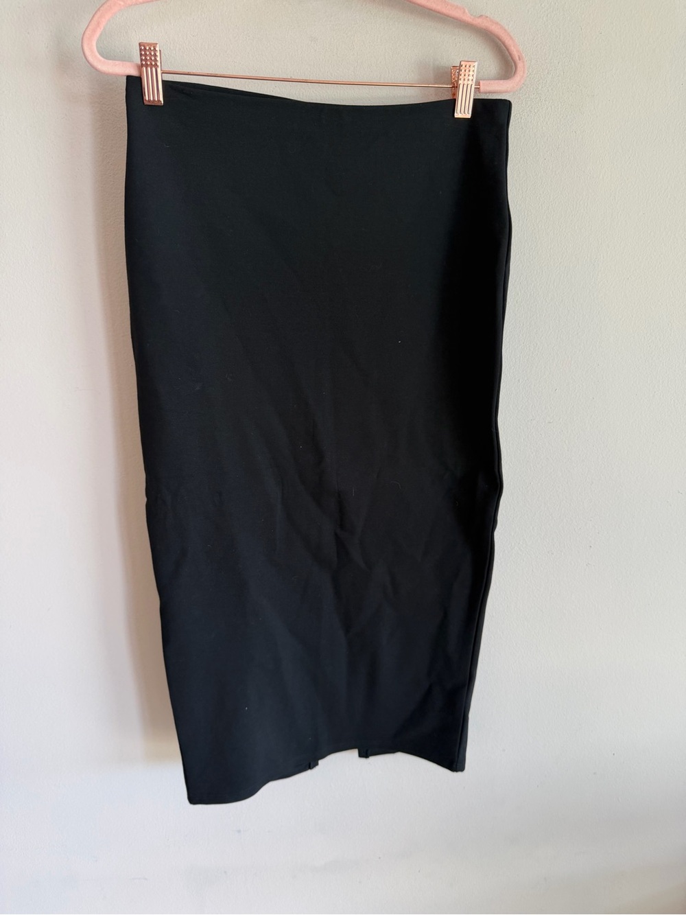 Active USA Solid Black Stretch Pencil Skirt Medium Comfortable LBD